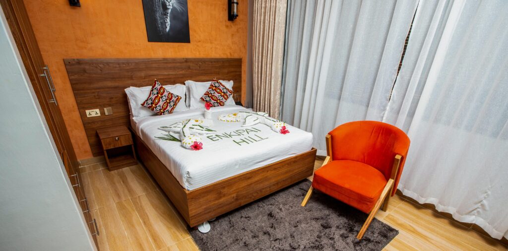 the Queen bed